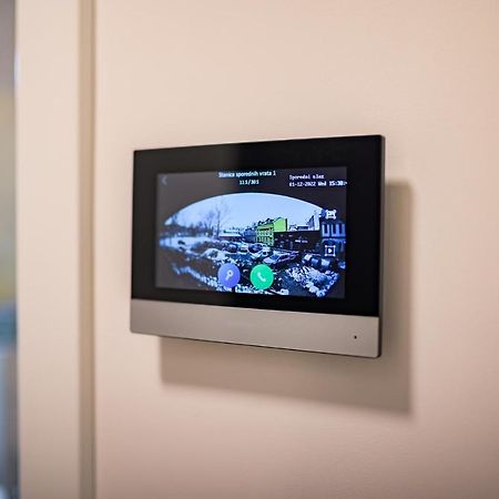 Apartman Epilux Τούζλα Εξωτερικό φωτογραφία